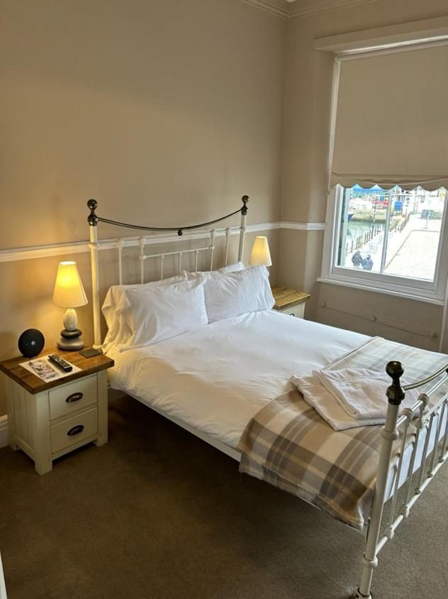 Bed and Breakfast Admiral Macbride Plymouth Exterior foto