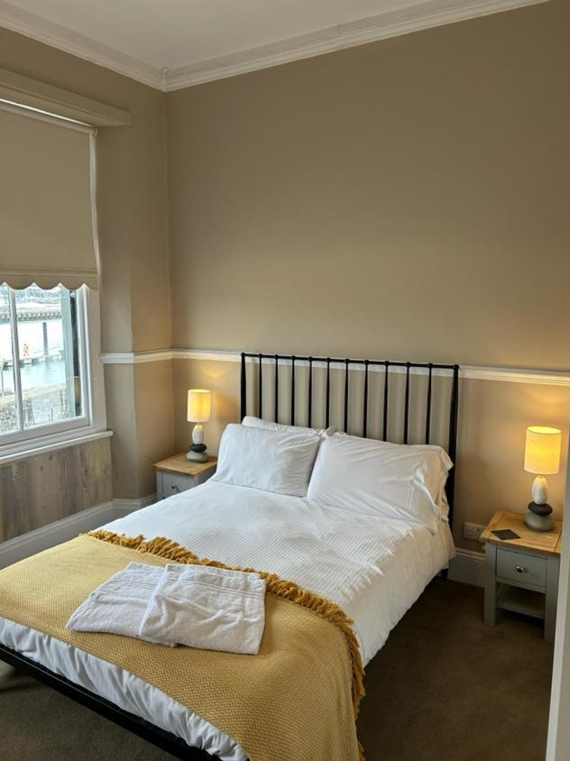 Bed and Breakfast Admiral Macbride Plymouth Exterior foto