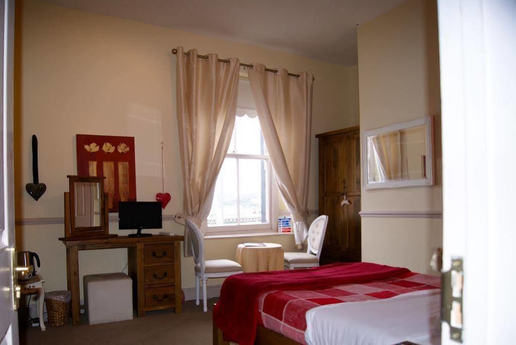 Bed and Breakfast Admiral Macbride Plymouth Exterior foto